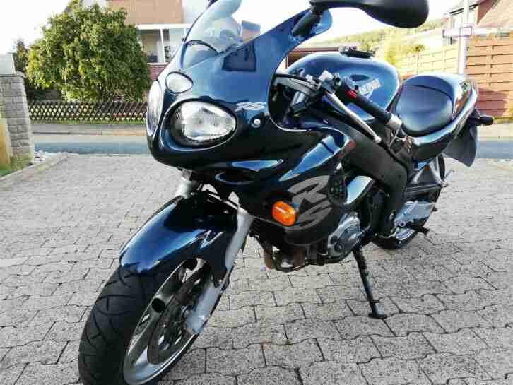 Triumph Sprint RS