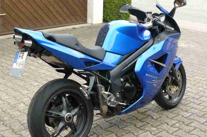 Triumph Sprint ST 1050/ABS/KD.neu/Unfallfrei/gepflegt/TOP