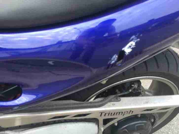 Triumph Sprint ST 955 TÜV Bis April 2017