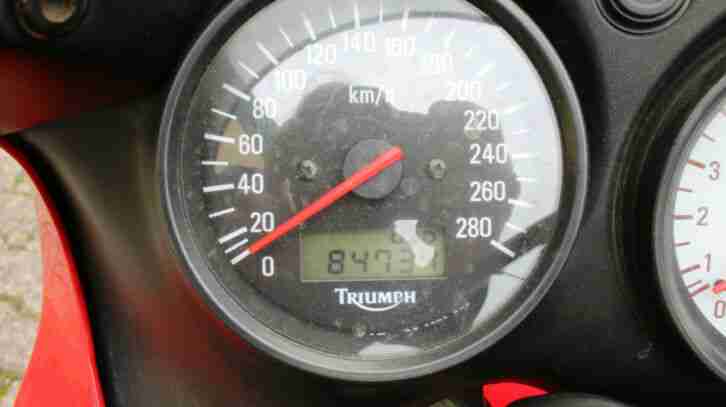 Triumph Sprint ST 955 i