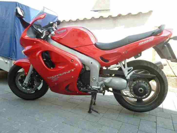 Triumph Sprint ST 955i