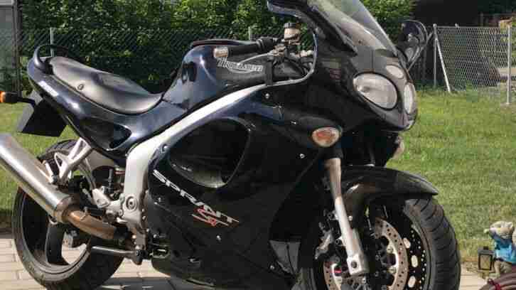Triumph Sprint ST