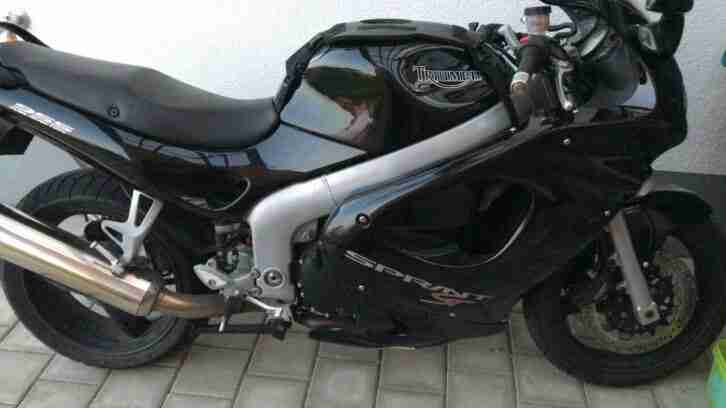 Triumph Sprint ST