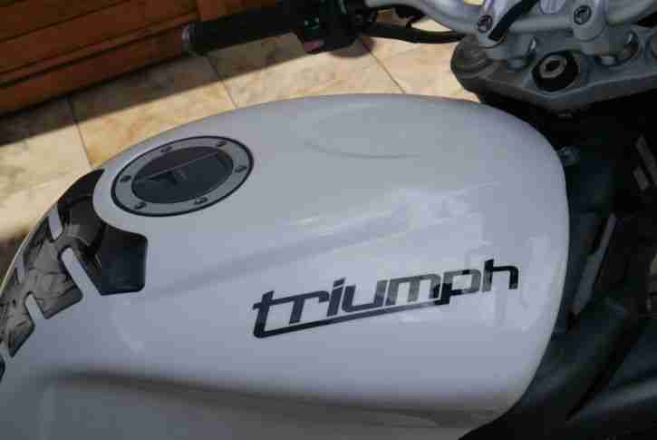 Triumph Street Triple