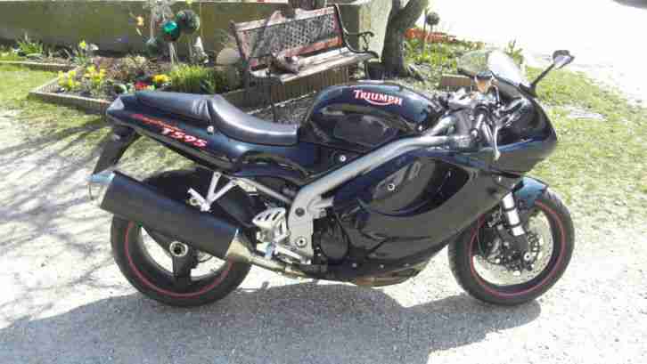 Triumph T595 Daytona Defekt Motorschaden