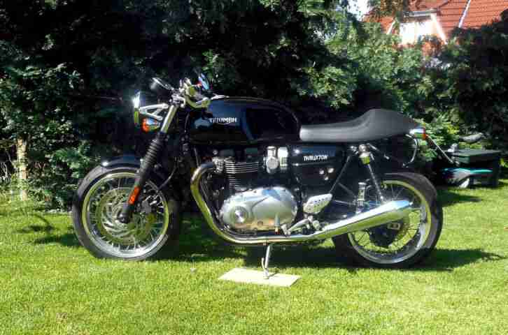 Triumph Thruxton 1200