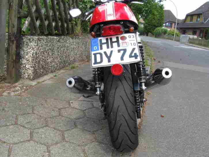 Triumph Thruxton 900 Tüv.03.2016 Erstzul.. 01.2008
