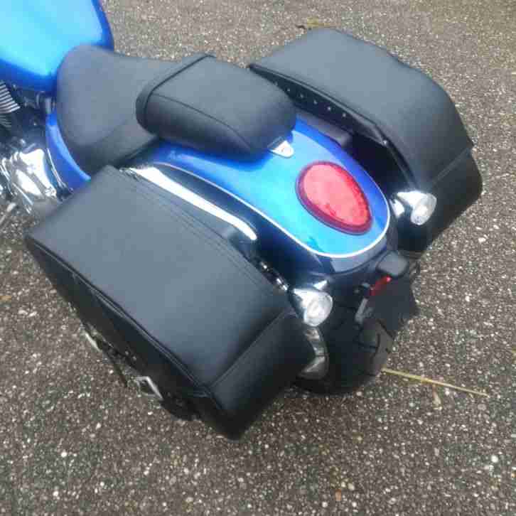 Triumph Thunderbird 1600 ABS 30 Monate Garantie Lampenmaske original Koffer