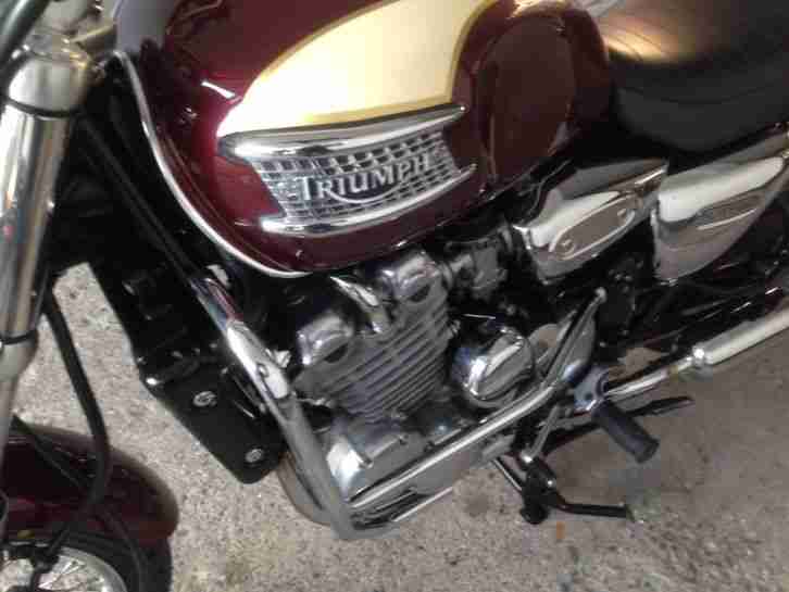 Triumph Thunderbird 900 T 309 RT Youngtimer