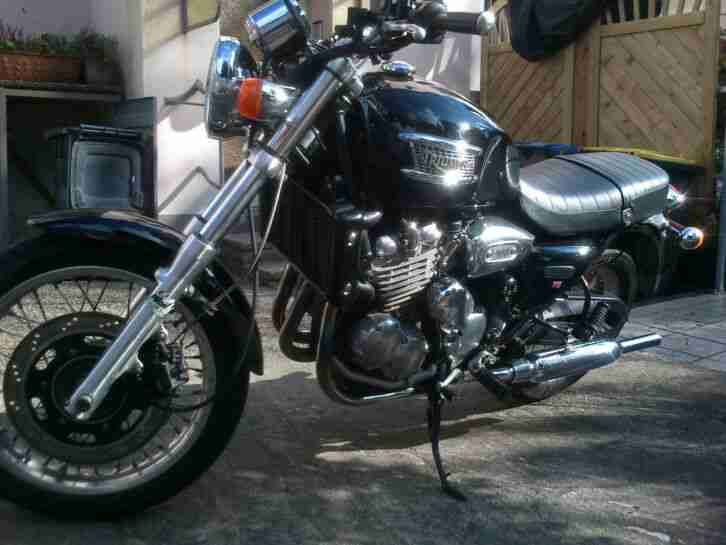 Triumph Thunderbird - T 309 RT