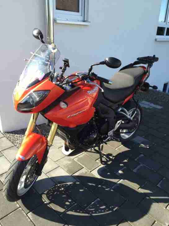 Triumph Tiger 1050 ABS + Koffer