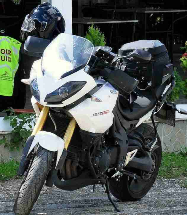 Triumph Tiger 1050