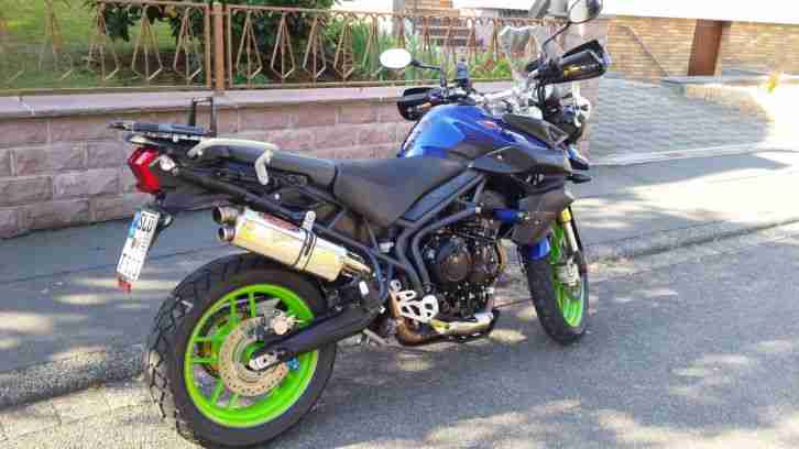 Triumph Tiger 800