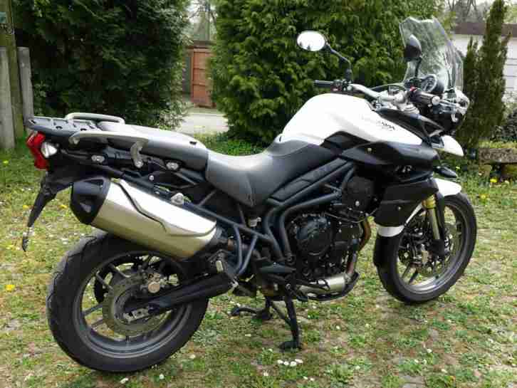Triumph Tiger 800 I.Hand Wilbers Federbein Komfortsitzbank Griffhzg Tourenschild