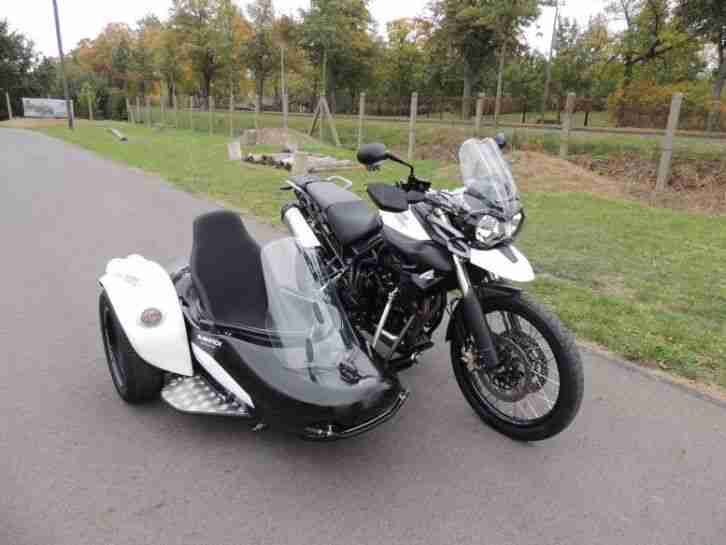 Triumph Tiger 800 XC ABS Gespann