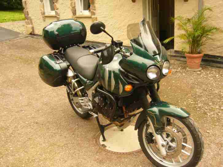 Triumph Tiger 955i, TÜV 04/2017, 98 PS