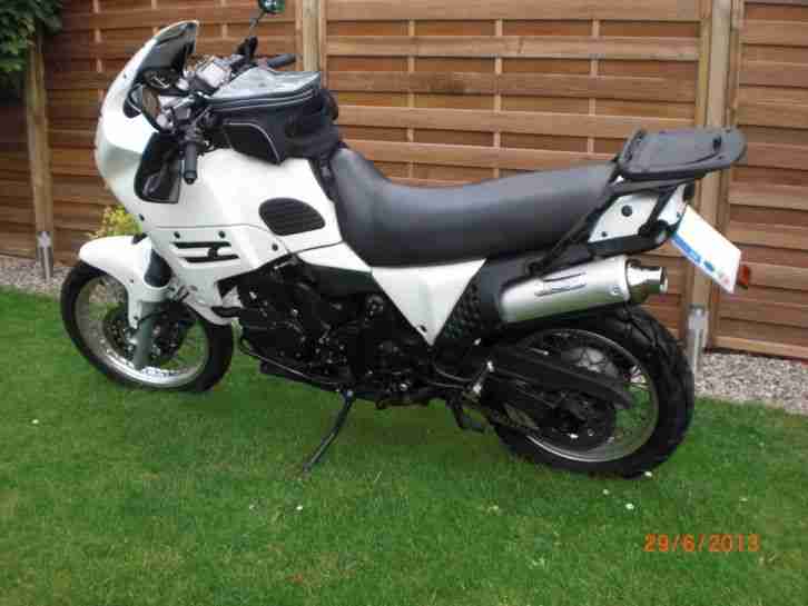 Triumph Tiger T 400