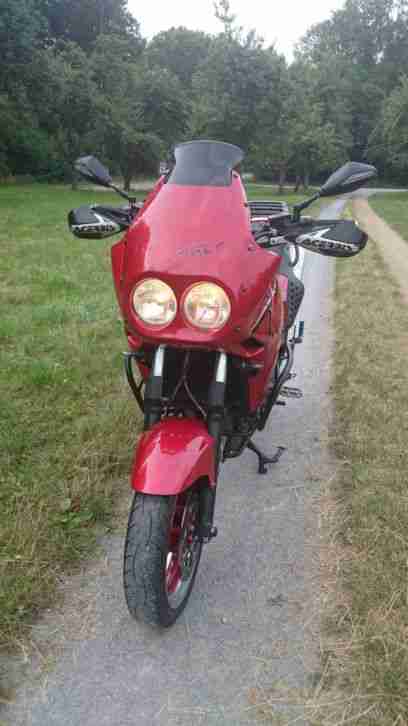 Triumph Tiger T400 SuMo Umbau mit BOS Anlage und Wilbersfahrwerk