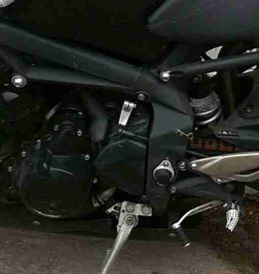 Triumph Trippel Speed 675 bj 2012 Unfall Motorrad