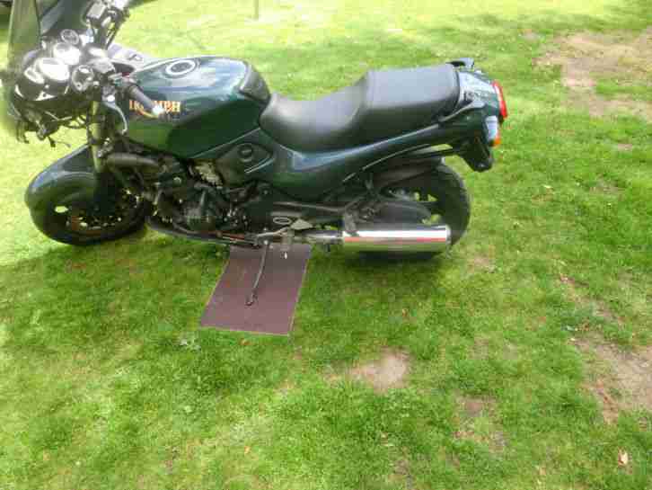 Triumph Trophy 1200 Unfall Motrrad (fhz kann nicht angemdeldet werden)