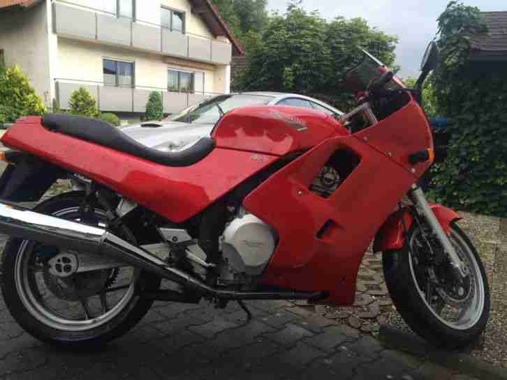 Triumph Trophy 900 T300 First Edition Motorrad Sporttourer Touring Sport