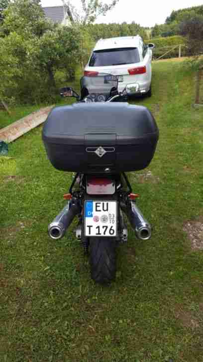 Triumph Trophy 900