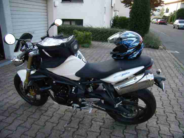 Triumph street Triple