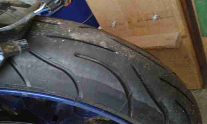 Unfall Aprilia RSV Mille 1000R Factory V2 Öhlins Nero