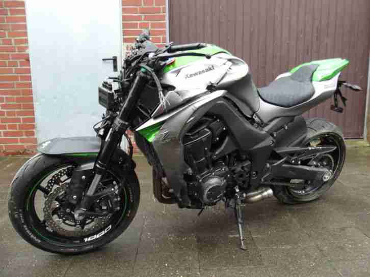 Unfall Kawasaki Racer 1000 Z ABS Bj. 2016 141PS 3331km 1 Hand Ort -Düsseldorf-