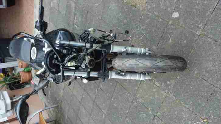 Unfall Yamaha FZ6 Fazer S2 2008