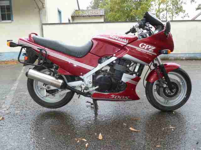 Unfallfreie Kawasaki GPZ 500 S original Koffersystem HU AU 05 2018 Ersatzteile