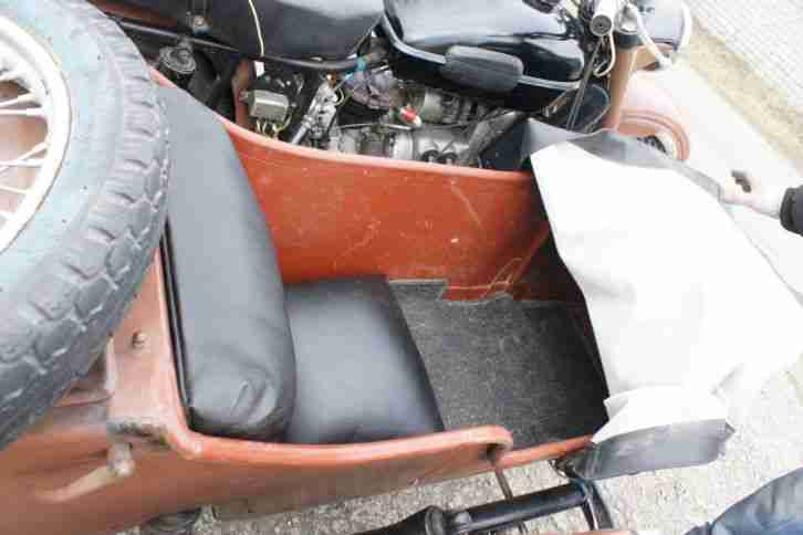 Ural 650 Gespann 13500km, reverse gear, EU-papers, versand