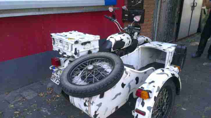 Ural 650 Gespann, TÜV neu, 5200 Kilometer
