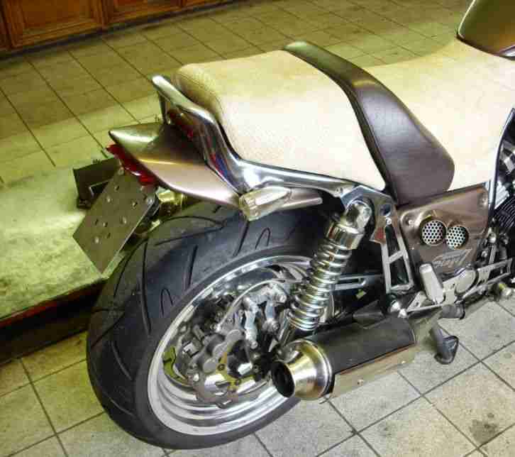 V-Max 1200 Umbau mit edlen Teilen und Gewährleistung ; eventuell in Teilen