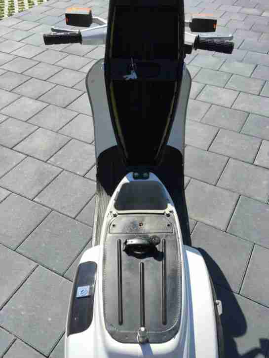 VESPA 50 N Special Baujahr 1981 Weiß RESTAURIERT
