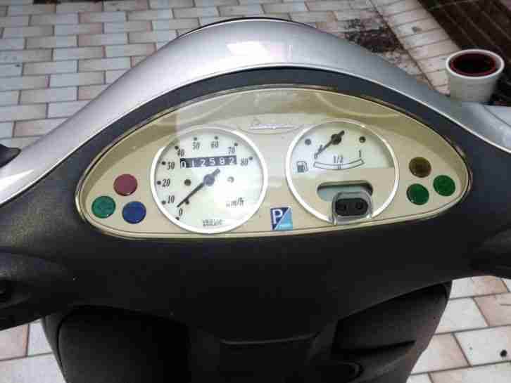 VESPA ET 2 / PIAGGIO "unverbastelt"