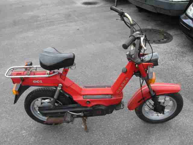 VESPA GILERA MINNI MOFA wie abgebildet --steht seit 2001-- mit ORIGINALPAPIERE