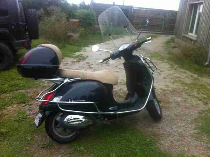 VESPA GT 125 Grandtourismo / PIAGGIO ROLLER viel Zubehör / neue Inspektion