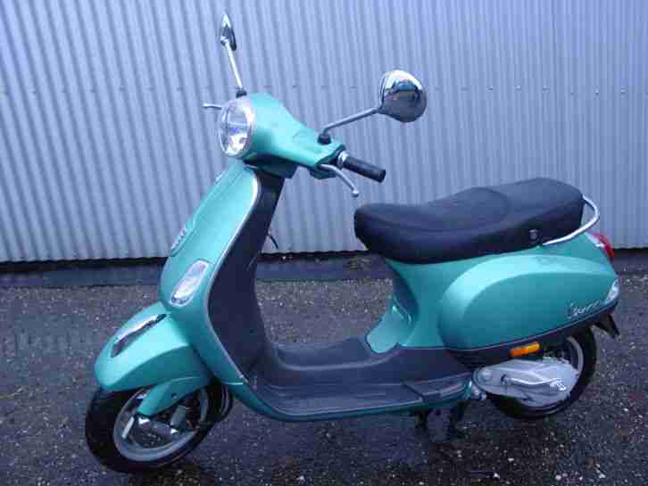 VESPA LX 50