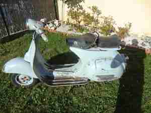 VESPA OLDTIMER Roller