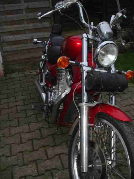 VS800 Intruder Model 52B ,Chekheft gepflegt,TÜV und AU Neu!! Sammlerqualität!!