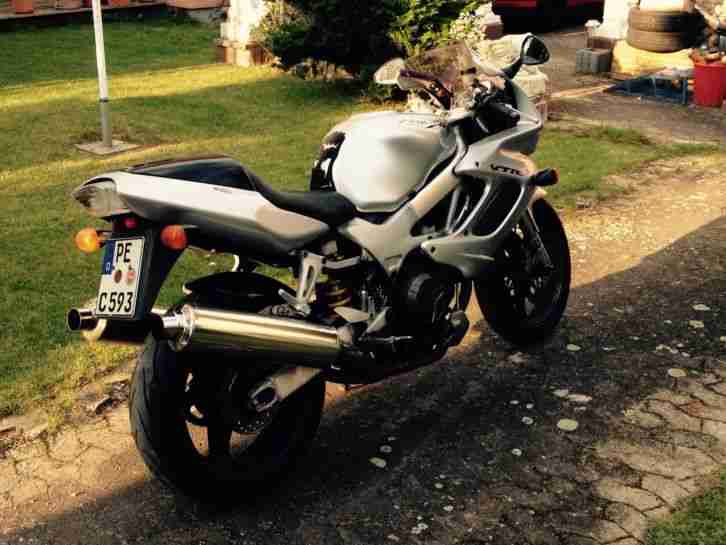 VTR 1000 F Sc36