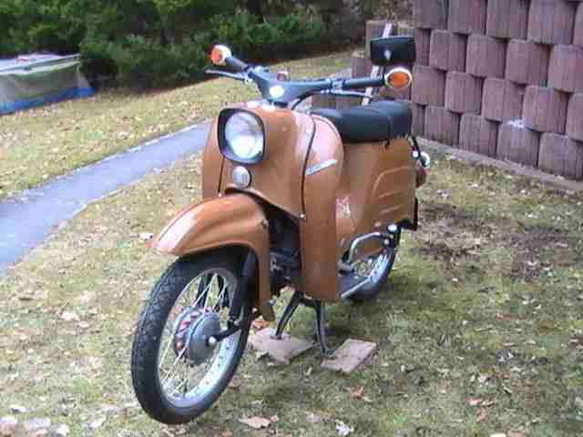 Verkaufe Simson Schwalbe KR51/2 Baujahr 1985 4Gang Elektronische Zündung,6V