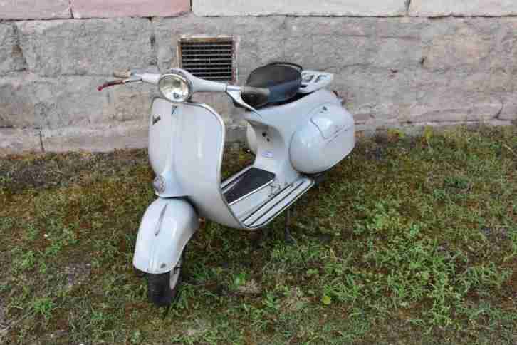 Vespa 125, EZ 1962, steht seit den 70ern,