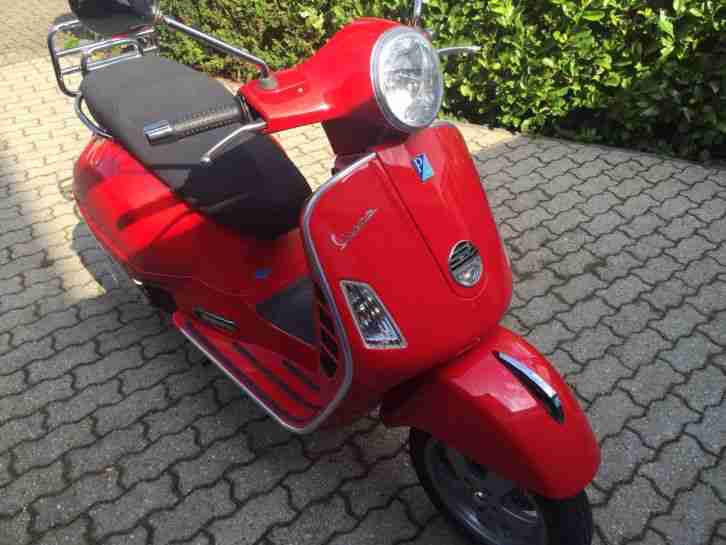 Vespa 125 GTS sehr gepflegt, Nur 3650km gelaufen