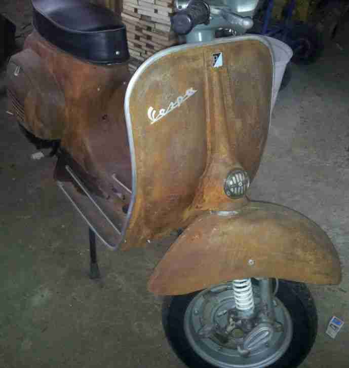 Vespa 125 special