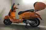 Vespa 300 Super Sport