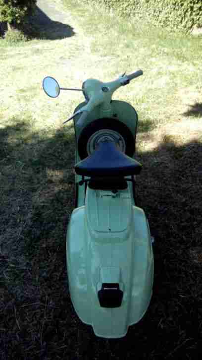 Vespa 50 N Jahr 1965 ( 1.Serie) kleine Klappe