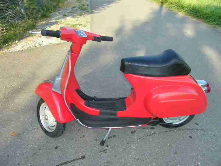 Vespa 50 Special 70er Jahre V5B1T 398** 3 Gang mit diversen Neuteile