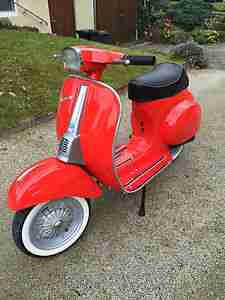 Vespa 50 Special komplett restauriert